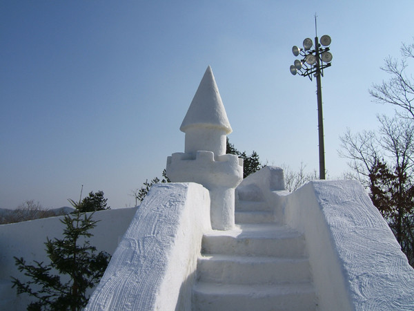 韩国雪雕作品